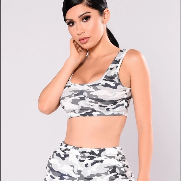 🔥Fashion Nova, Soft Gray Camo Set, Excellent Condition, Size Small - Picture 4 of 10